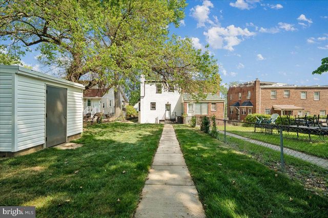 5025 BLAINE ST NE, Washington, DC 20019