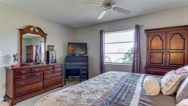 4591 MOHICAN TRAIL 137, Sarasota, FL 34233