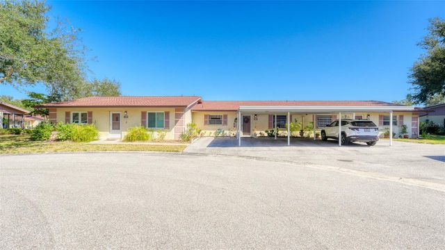 4591 MOHICAN TRAIL 137, Sarasota, FL 34233