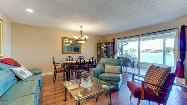 4591 MOHICAN TRAIL 137, Sarasota, FL 34233
