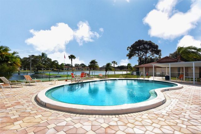 4591 MOHICAN TRAIL 137, Sarasota, FL 34233