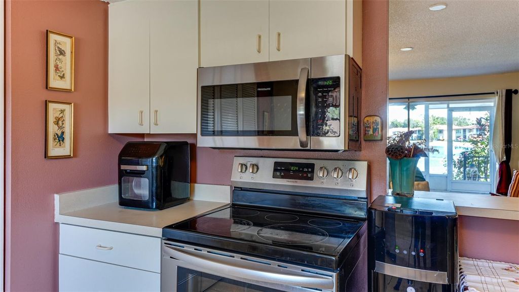 Image 13 of property listing at 4591 MOHICAN TRAIL 137, Sarasota, FL 34233