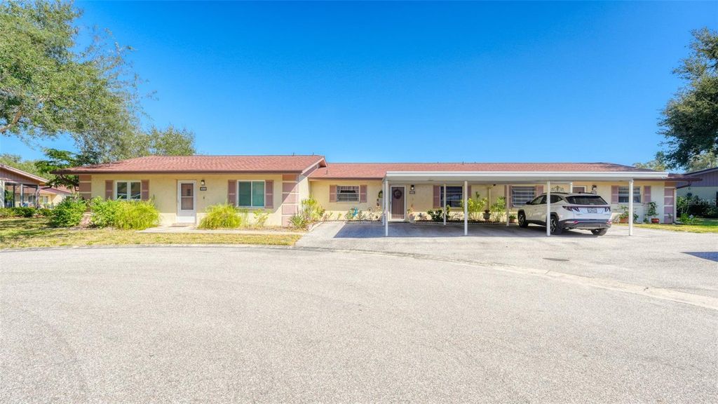 Image 24 of property listing at 4591 MOHICAN TRAIL 137, Sarasota, FL 34233