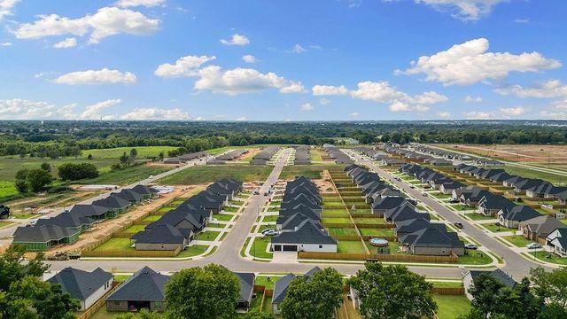 1908 Farmer Street, Pea Ridge, AR 72751