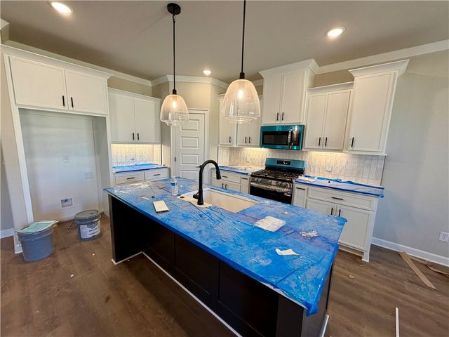 1908 Farmer Street, Pea Ridge, AR 72751