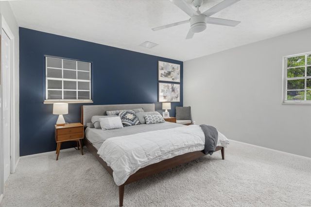 939 N Grove Park Dr, Orange Park, FL 32073