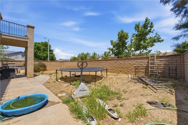 2755 Senna, Palmdale, CA 93551