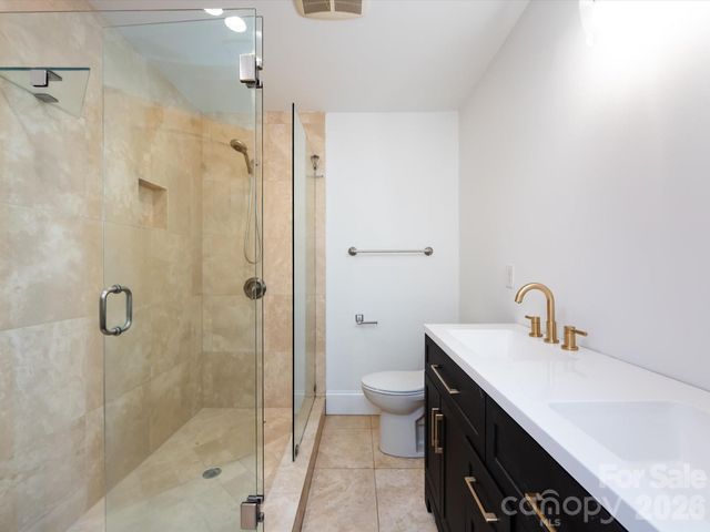 3109 Forest Lawn Drive, Matthews, NC 28104