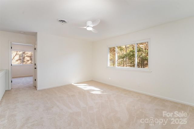 7921 Carmel Oaks Court, Charlotte, NC 28226