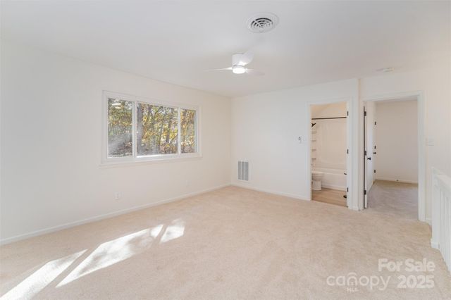 7921 Carmel Oaks Court, Charlotte, NC 28226