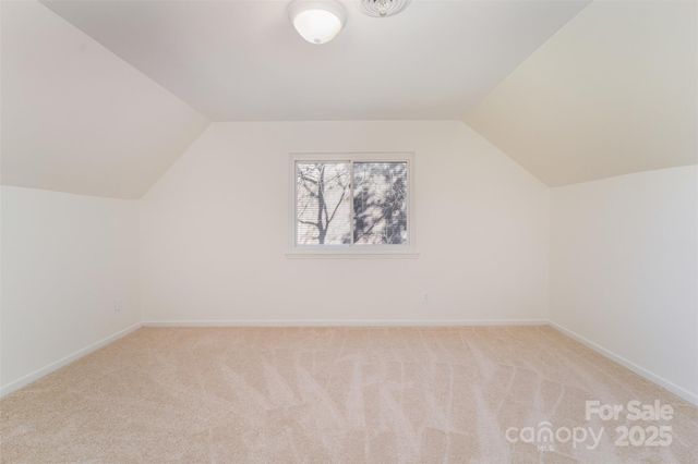 7921 Carmel Oaks Court, Charlotte, NC 28226