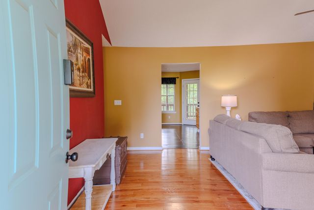 8514 River Cove Drive, Harrison, TN 37341