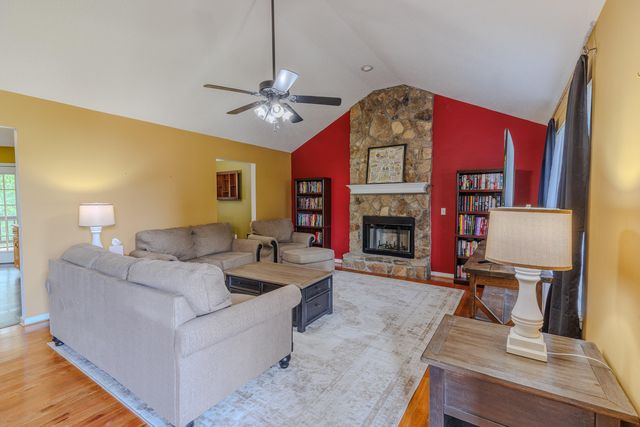 8514 River Cove Drive, Harrison, TN 37341
