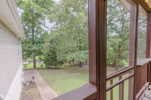 8514 River Cove Drive, Harrison, TN 37341