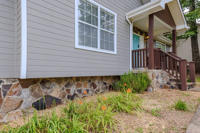 8514 River Cove Drive, Harrison, TN 37341