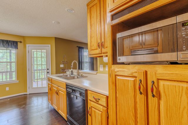 8514 River Cove Drive, Harrison, TN 37341