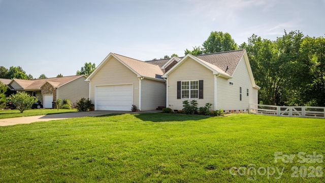 235 Kendra Drive, Mooresville, NC 28117