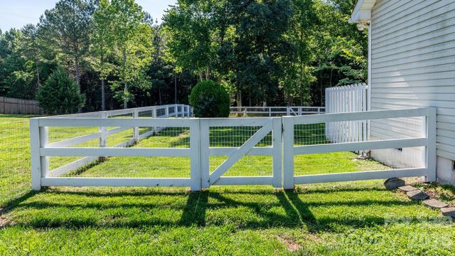 235 Kendra Drive, Mooresville, NC 28117