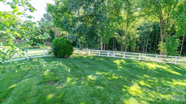 235 Kendra Drive, Mooresville, NC 28117