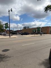 5710 W IRVING PARK Road, Chicago, IL 60634