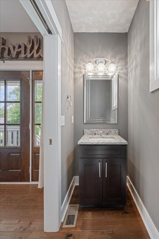 1430B Stainback Ave, Nashville, TN 37207