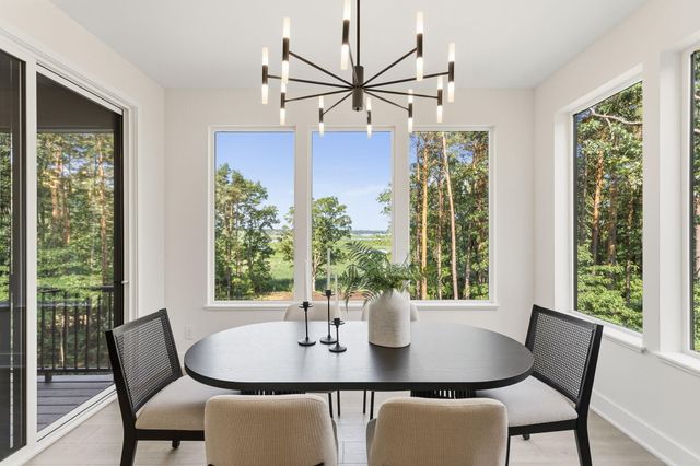3126 Red Oak Drive, Saugatuck Twp, MI 49453