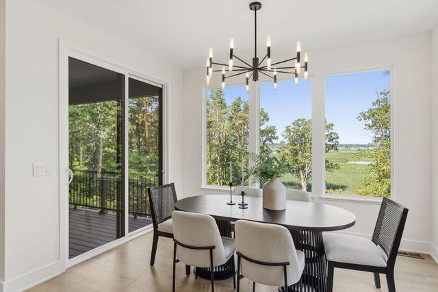 3126 Red Oak Drive, Saugatuck Twp, MI 49453