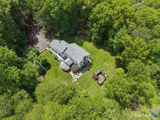 94 Vista Road, Wilton, CT 06897