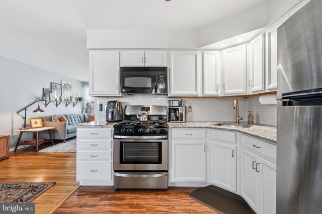 600 8TH ST, Riverton, NJ 08077