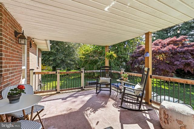 600 8TH ST, Riverton, NJ 08077