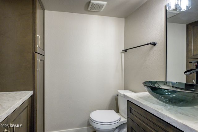 5631 N 79TH Street 2, Scottsdale, AZ 85250