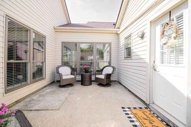 601 Laurel Hill Dr, Old Hickory, TN 37138