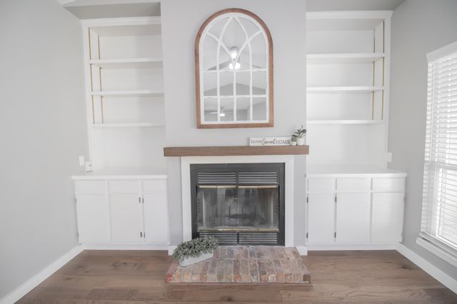 601 Laurel Hill Dr, Old Hickory, TN 37138