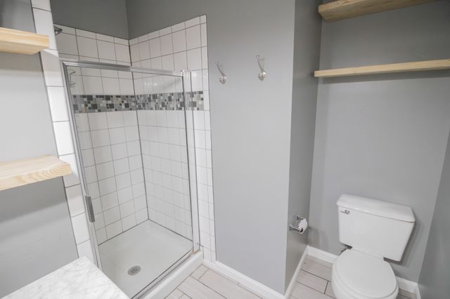 601 Laurel Hill Dr, Old Hickory, TN 37138