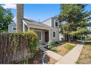 11825 E Cornell Cir, Aurora, CO 80014