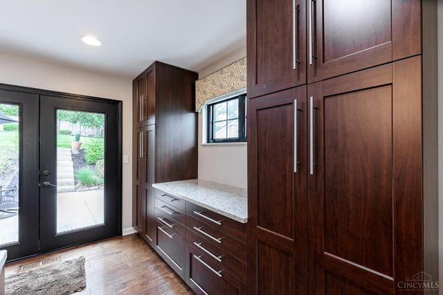 7249 Longfield Drive, Madeira, OH 45243