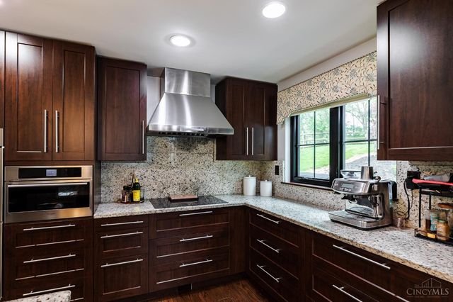 7249 Longfield Drive, Madeira, OH 45243
