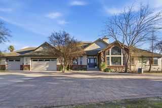 380 W Middle Avenue, Morgan Hill, CA 95037