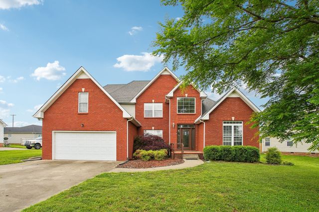 754 McClain Dr, Clarksville, TN 37040