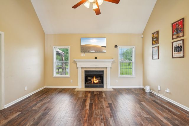 754 McClain Dr, Clarksville, TN 37040