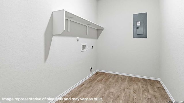 1547 Esmeralda Grv, San Antonio, TX 78253