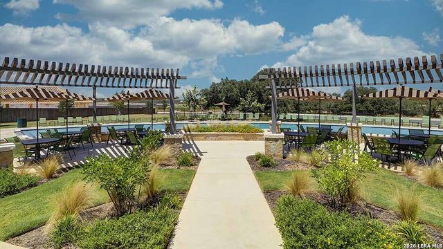 1547 Esmeralda Grv, San Antonio, TX 78253