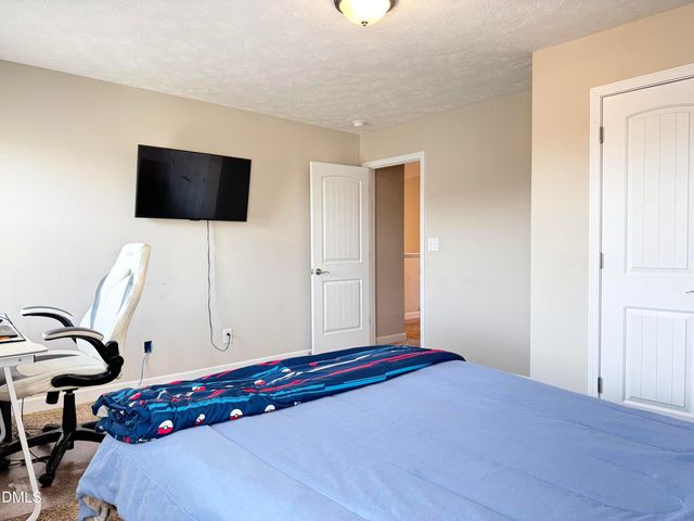 2955 Branscombe Road, Fayetteville, NC 28304