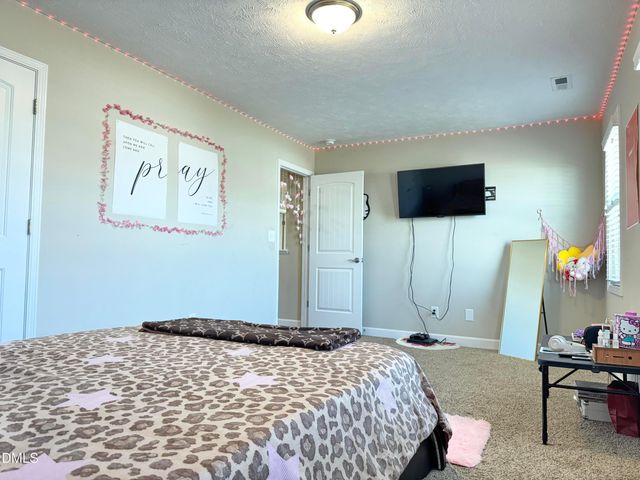 2955 Branscombe Road, Fayetteville, NC 28304