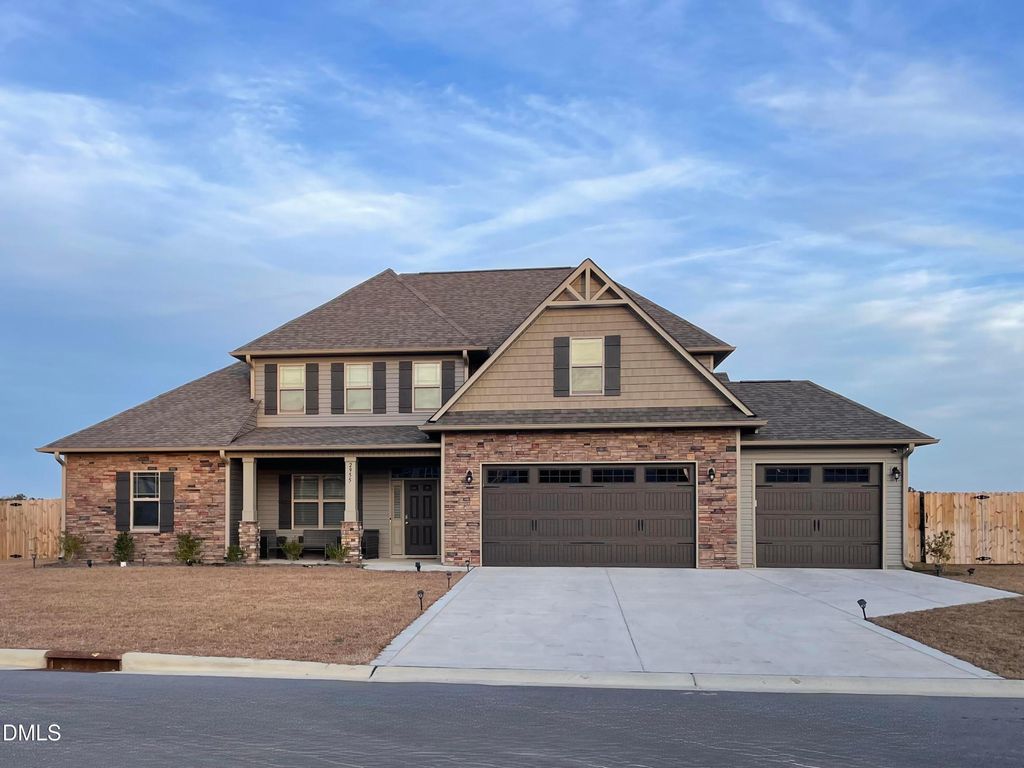 2955 Branscombe Road, Fayetteville, NC 28304