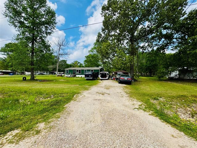 151 County Road 2801, Cleveland, TX 77327