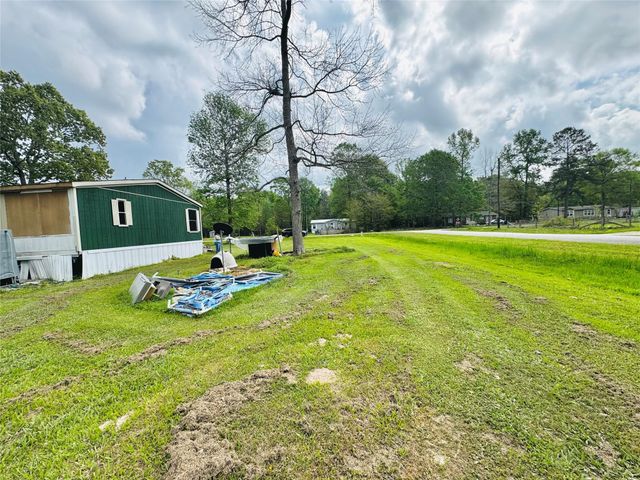 151 County Road 2801, Cleveland, TX 77327
