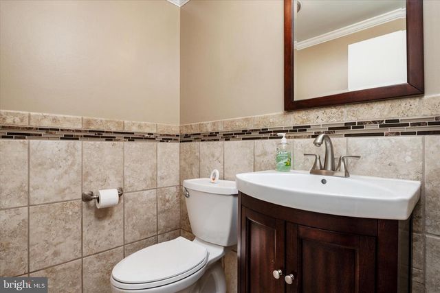 1353 MORRIS RD SE, Washington, DC 20020