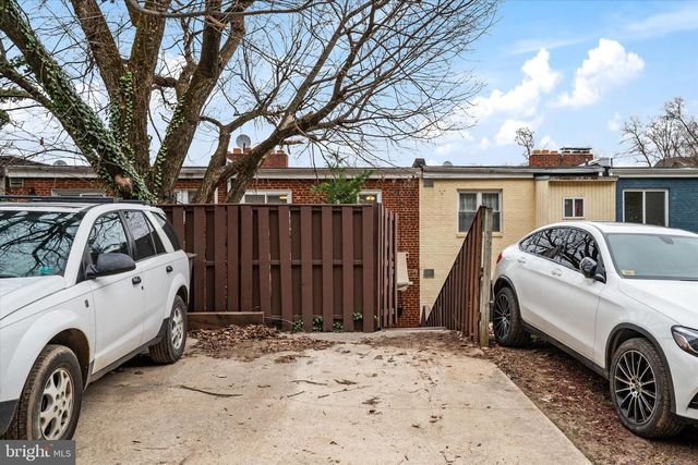 1353 MORRIS RD SE, Washington, DC 20020