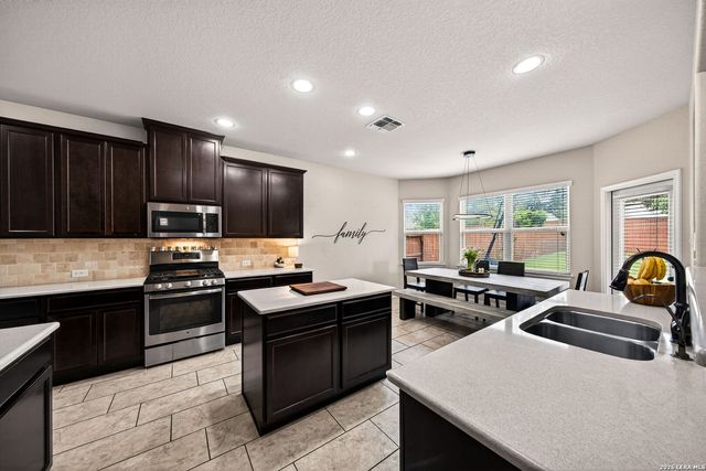 21931 Caprock Canyon, San Antonio, TX 78258